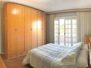 Casa / Sobrado para Venda em Curitiba/PR Guabirotuba 4...