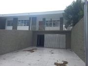Casa / Sobrado para Venda em Curitiba/PR Guabirotuba 4...