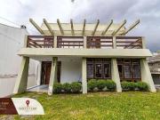 Casa / Sobrado para Venda em Curitiba/PR Guabirotuba 5...