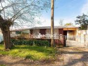 Casa / Sobrado para Venda em Curitiba/PR Guabirotuba 5...