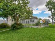 Casa / Sobrado para Venda em Curitiba/PR Guaíra 4 Quartos