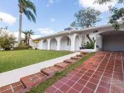 Casa / Sobrado para Venda em Curitiba/PR Jardim das...