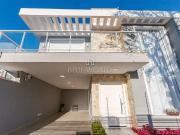 Casa / Sobrado para Venda em Curitiba/PR Jardim das... Casa / Sobrado para Venda em Curitiba/PR Jardim das...