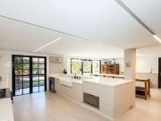 Casa / Sobrado para Venda em Curitiba/PR Jardim Social 3...