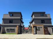 Casa / Sobrado para Venda em Curitiba/PR Mercês 3 Quartos