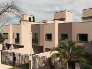 Casa / Sobrado para Venda em Curitiba/PR Novo Mundo 3...