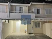 Casa / Sobrado para Venda em Curitiba/PR Novo Mundo 3...
