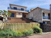 Casa / Sobrado para Venda em Curitiba/PR Novo Mundo 3...