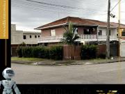 Casa / Sobrado para Venda em Curitiba/PR Novo Mundo 3...