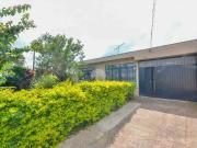 Casa / Sobrado para Venda em Curitiba/PR Novo Mundo 3...