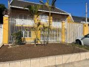 Casa / Sobrado para Venda em Curitiba/PR Novo Mundo 4...