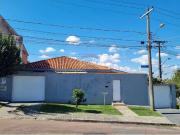 Casa / Sobrado para Venda em Curitiba/PR Novo Mundo 4...