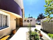 Casa / Sobrado para Venda em Curitiba/PR Novo Mundo 4...