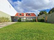 Casa / Sobrado para Venda em Curitiba/PR Orleans 3 Quartos