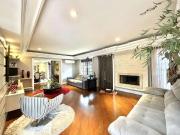 Casa / Sobrado para Venda em Curitiba/PR Parolin 5 Quartos