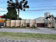 Casa / Sobrado para Venda em Curitiba/PR Parolin 5 Quartos