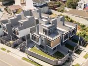 Casa / Sobrado para Venda em Curitiba/PR Pilarzinho 3...