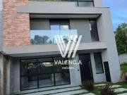 Casa / Sobrado para Venda em Curitiba/PR Pilarzinho 3...