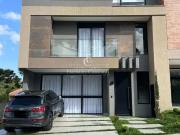 Casa / Sobrado para Venda em Curitiba/PR Pilarzinho 3...