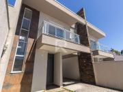 Casa / Sobrado para Venda em Curitiba/PR Pilarzinho 4...
