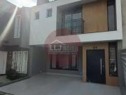 Casa / Sobrado para Venda em Curitiba/PR Pinheirinho 3...