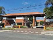Casa / Sobrado para Venda em Curitiba/PR Pinheirinho 3...
