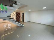 Casa / Sobrado para Venda em Curitiba/PR Pinheirinho 3...