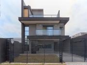 Casa / Sobrado para Venda em Curitiba/PR Pinheirinho 3...