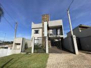 Casa / Sobrado para Venda em Curitiba/PR Pinheirinho 3...
