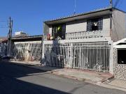 Casa / Sobrado para Venda em Curitiba/PR Pinheirinho 4...