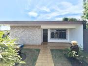 Casa / Sobrado para Venda em Curitiba/PR Pinheirinho 4...