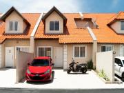 Casa / Sobrado para Venda em Curitiba/PR Pinheirinho 4...