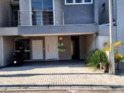 Casa / Sobrado para Venda em Curitiba/PR Pinheirinho 4...