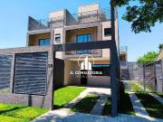 Casa / Sobrado para Venda em Curitiba/PR Pinheirinho 4...