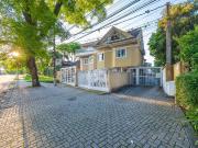 Casa / Sobrado para Venda em Curitiba/PR Portão 3 Quartos