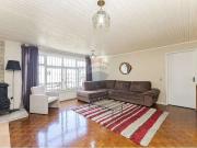 Casa / Sobrado para Venda em Curitiba/PR Portão 3 Quartos