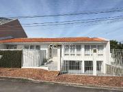 Casa / Sobrado para Venda em Curitiba/PR Portão 3 Quartos
