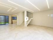 Casa / Sobrado para Venda em Curitiba/PR Portão 3 Quartos