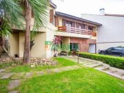 Casa / Sobrado para Venda em Curitiba/PR Rebouças 5 Quartos