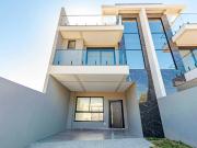 Casa / Sobrado para Venda em Curitiba/PR São Braz 3 Quartos