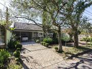 Casa / Sobrado para Venda em Curitiba/PR São Braz 3 Quartos