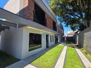 Casa / Sobrado para Venda em Curitiba/PR São Braz