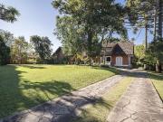 Casa / Sobrado para Venda em Curitiba/PR São Lourenço 5...