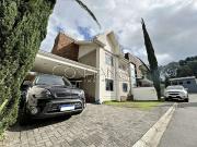 Casa / Sobrado para Venda em Curitiba/PR Santa Cândida 3...