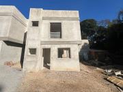 Casa / Sobrado para Venda em Curitiba/PR Santa Cândida 3...