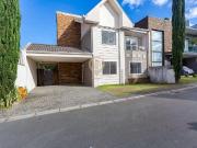 Casa / Sobrado para Venda em Curitiba/PR Santa Cândida 3...