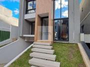 Casa / Sobrado para Venda em Curitiba/PR Santa Cândida 3...
