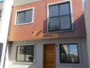 Casa / Sobrado para Venda em Curitiba/PR Santa Cândida 3...