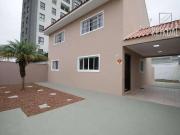 Casa / Sobrado para Venda em Curitiba/PR Santa Cândida 4...