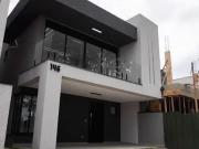 Casa / Sobrado para Venda em Curitiba/PR Santa Cândida 4...